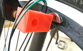 Installing-3D-printed-hall-sensor-board-box-on-bicycle
