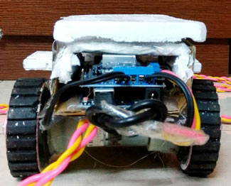 automatic home cleaning robot using arduino