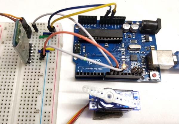 Bluetooth Controlled Servo Motor Circuit hardware using Arduino
