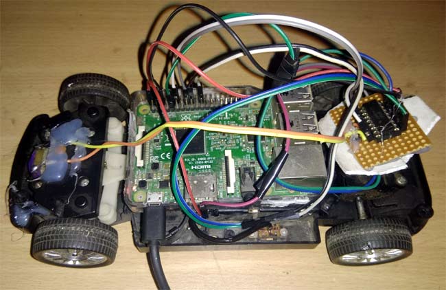 Remote Controlled Car circuit hardware