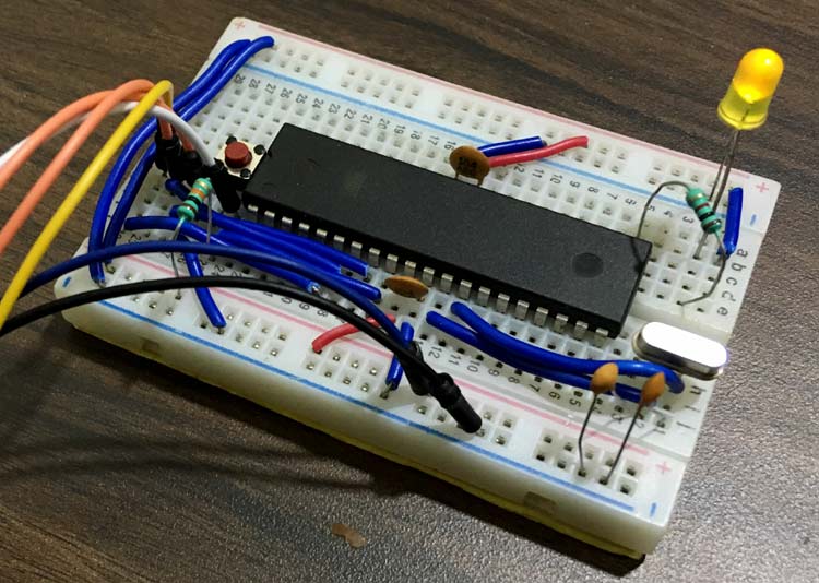 Circuit Hardware for using PWM with AVR Microcontroller Atmega16