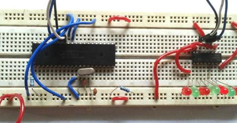 Interfacing 74HC595 Serial Shift Register with PIC Microcontroller