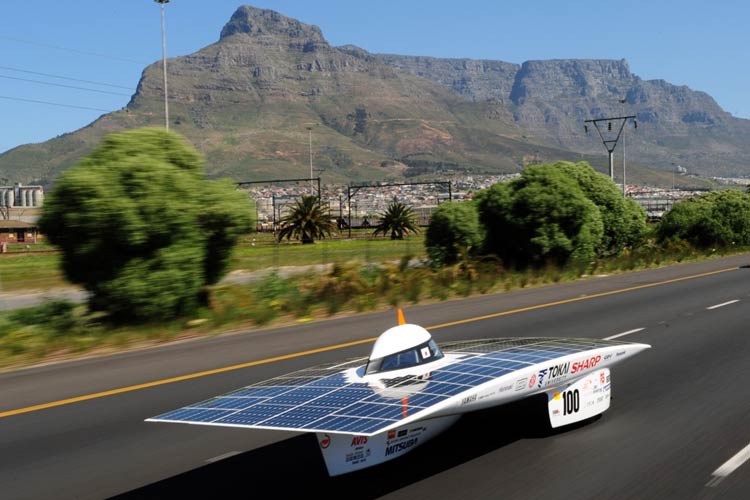 Solar Powered Electric Cars 