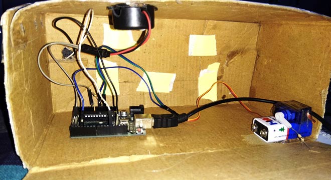 Smart Knock Pattern Detecting Door Lock Using Arduino