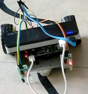 Raspberry pi line follower robot in action
