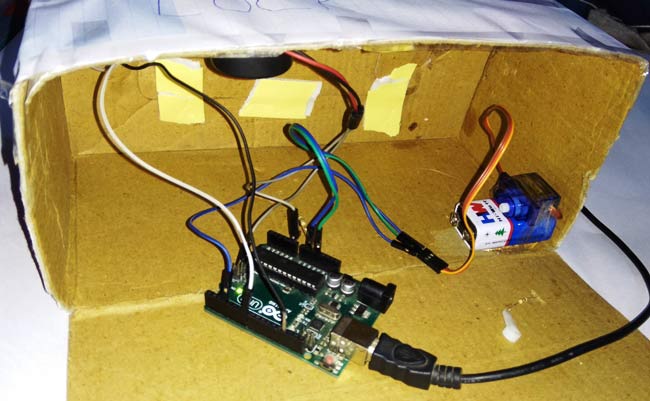 Secret Knock Detecting Door Lock using Arduino