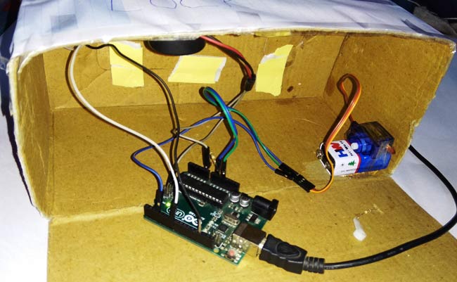 Smart Knock Pattern Detecting Door Lock Using Arduino