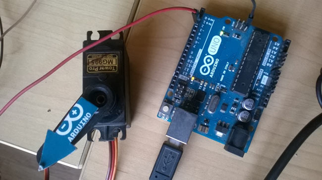 Servo Motor Control with Arduino using MATLAB