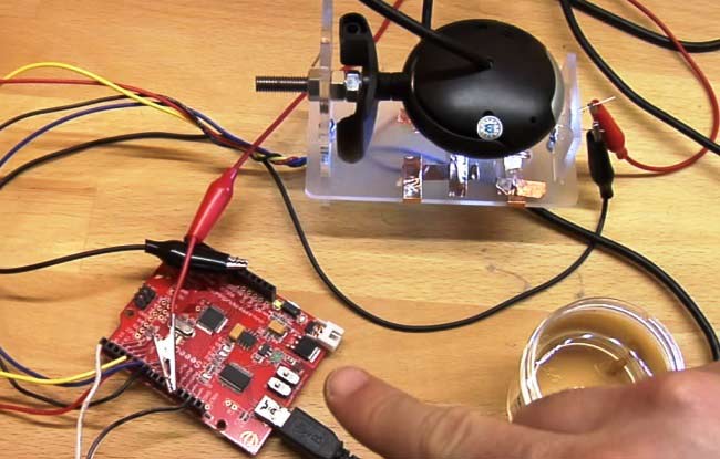 mind-controlled-microbes-using-arduino-and-mindflex-headset