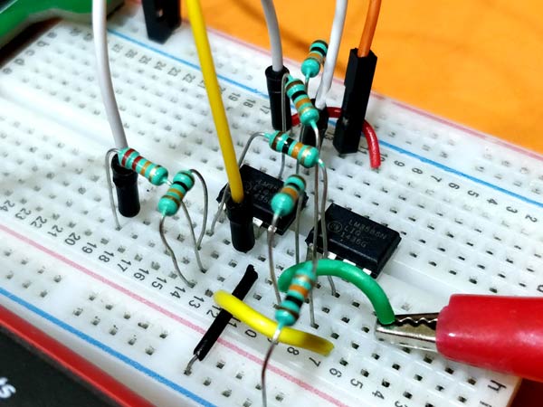 Instrumentation Amplifier Circuit Hardware using Op-Amp
