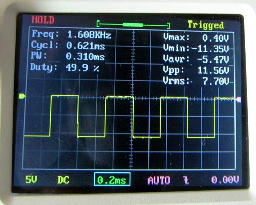 Generated Square wave on oscilloscope