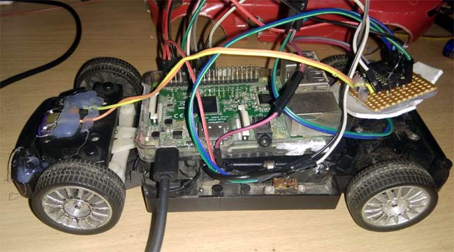 Remote Controlled Car circuit hardware