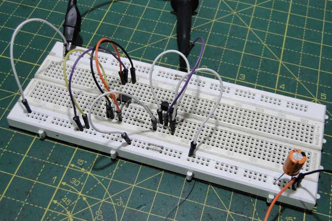 Capacitor ESR Meter Circuit Diagram using 555 Timer