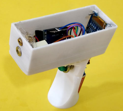 DIY Infrared Thermometer using Arduino and MLX90614 IR Temperature Sensor