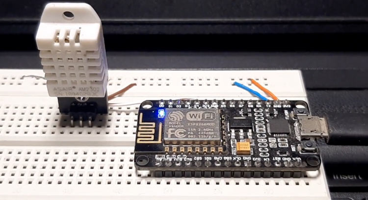 Interfacing DHT22 with NodeMCU