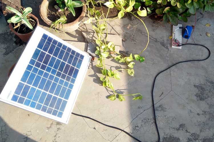 Solar Powered Automatic Garden Light Project