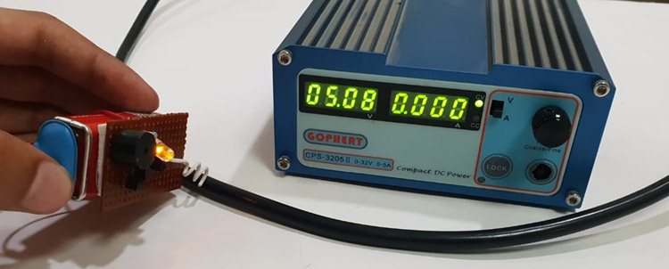 LIVE WIRE AND BROKEN WIRE DETECTOR SIMPLE CIRCUIT 