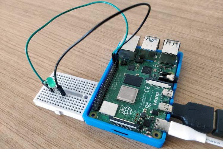 WhatsApp on Raspberry Pi