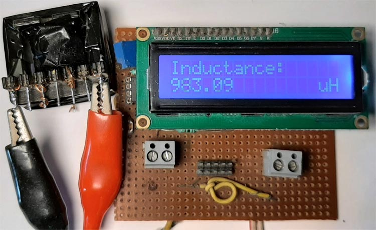 https://circuitdigest.com/sites/default/files/inlineimages/u4/Construction-of-Switching-Transformer-for-UC3843-Based-SMPS-Circuit.jpg