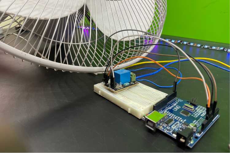 Arduino Lm35 and relay module connected to fan