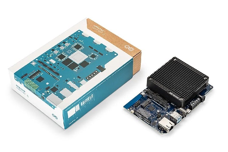 Arduino VENTUNO Q Board with Retail Package