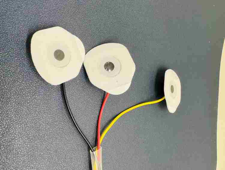 Attaching the ECG Pads