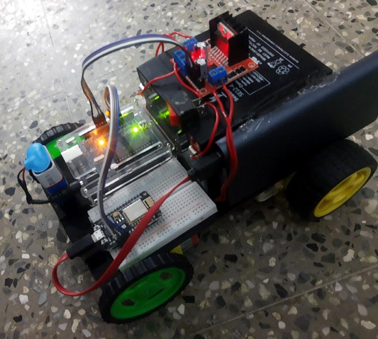 Remote Controlled Car using Arduino