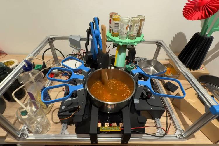 DIY Semi Automatic Cooking Robot in Action