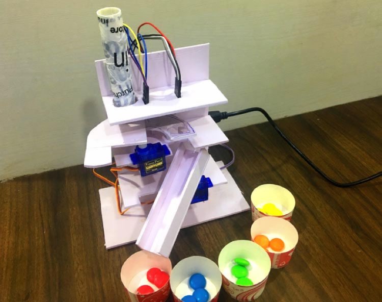 DIY Arduino Based Color Sorter Machine using TCS3200 Color Sensor