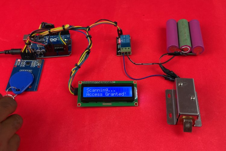 Demonstration of  RFID Door Lock System using Arduino