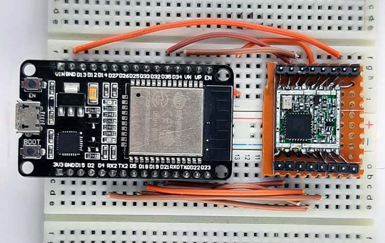 MaESP ESP32-C3 Board with 1.3 OLED