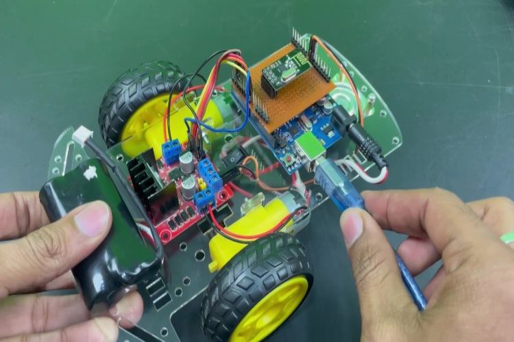 Gesture Controlled Robot Using Arduino