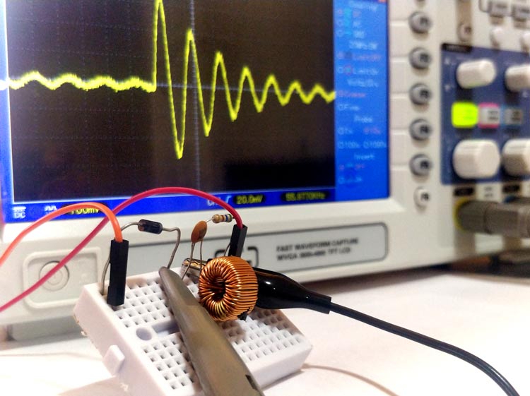 How to measure value of Inductor or Capacitor using Oscilloscope