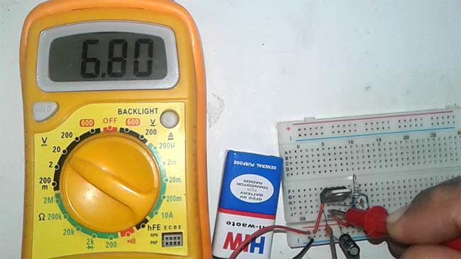 LM317 Variable Voltage Regulator Circuit