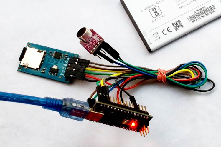 Arduino Voice Recorder for Spy Bug Voice Recording 