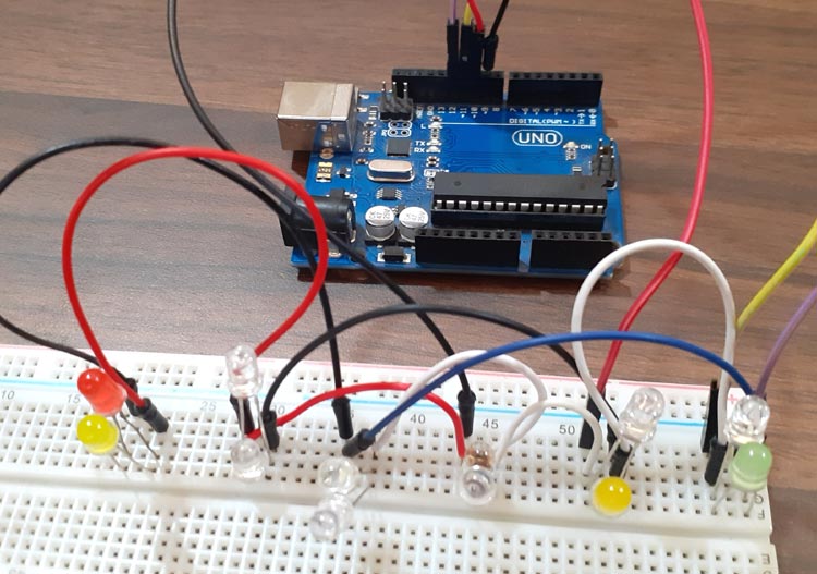Charlieplexing Arduino- Controlling 12 LED with 4 GPIO Pins