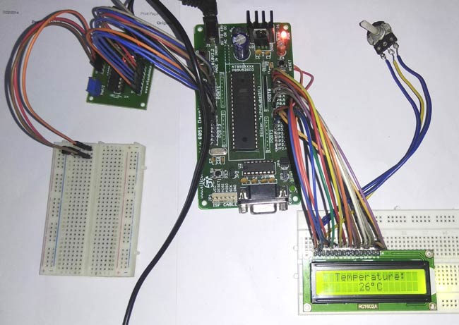 https://circuitdigest.com/sites/default/files/projectimage_mic/Digital-Thermometer-using-LM35-and-8051.jpg