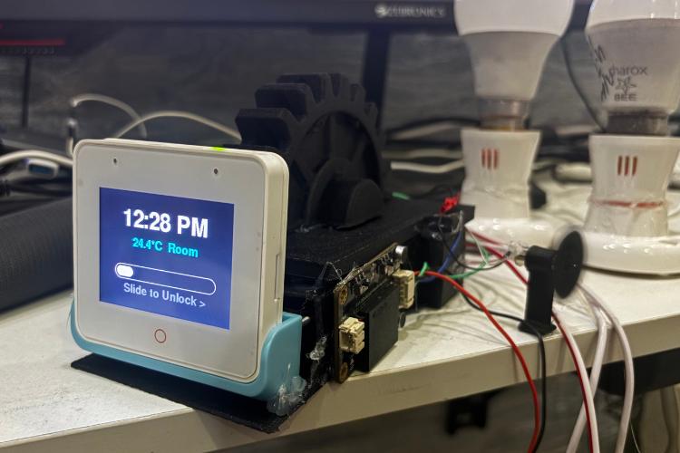 HomePod S3 - A Smart Desk companion