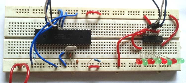 Interfacing 74HC595 Serial Shift Register with PIC Microcontroller