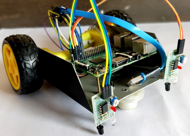 line follower robot with 5 sensors