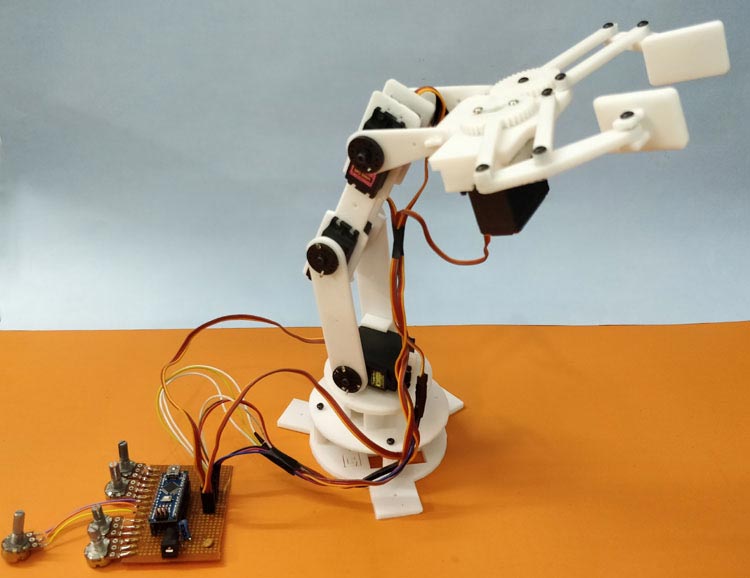 Record and Play 3D Printed Robotic Arm using Arduino