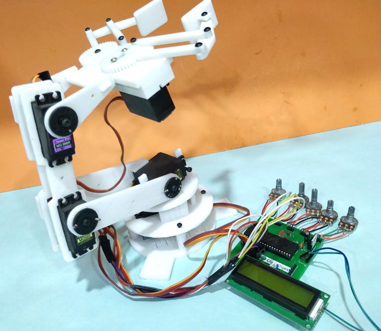 Robotic Arm Control using PIC Microcontroller | Circuit Digest