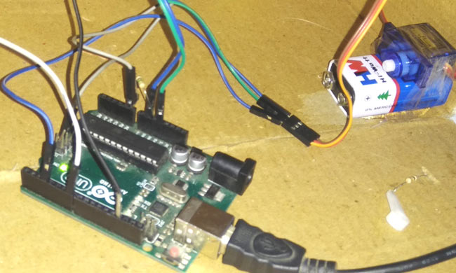 Smart Knock Detecting Door Lock Project using Arduino Uno