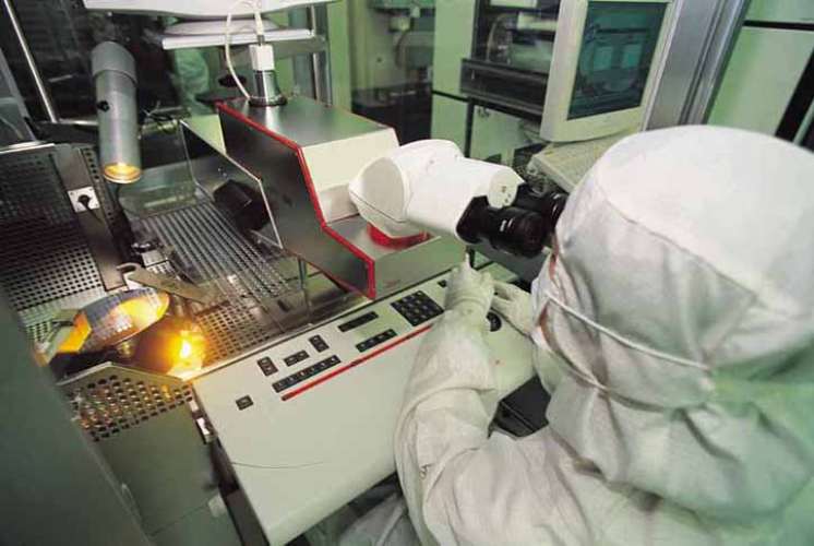 Chip-Manufacturing