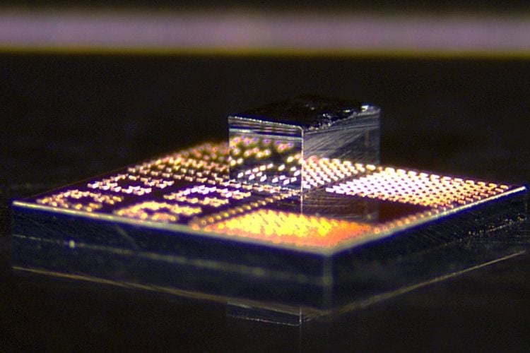 Hybrid GaN-CMOS Chip Enables Faster, Efficient Electronics Hybrid GaN-CMOS Chip Enables Faster, Efficient Electronics