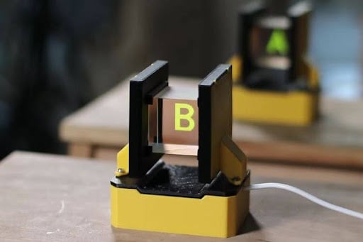  Two-Way Holographic Display with Wemos D1 Mini