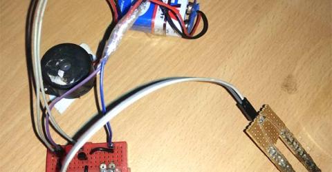 Simple Soil Moisture Detector Circuit