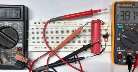 Switched Capacitor Voltage Converter