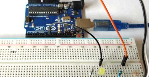 Arduino Light Sensor Circuit using LDR