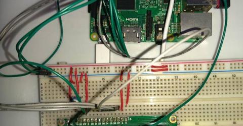 Display IP Address of Raspberry Pi on 16x2 LCD using Python